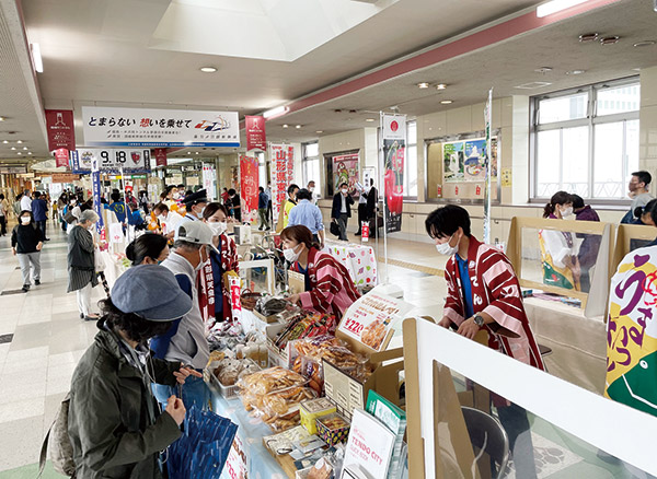 やまがたエキナカマルシェ